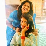 Neetu Chandra Instagram - And now is the #mehendi time! #Indian #tradition #marriage Chacha's son #cousin #Brother ❤