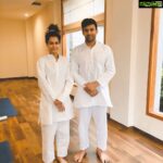 Payal Rohatgi Instagram - JNU में दंगा कौन करा रहा है ? यह सवाल सबके दिमाग़ में चल रहा है परंतु बॉलीवुड के hinduphobic लोग ABVP पर आरोप लगा रहे हैं जबकि videos है Social Media में कि JNUSU कि president ही नक़ाबपॉश लोगों को campus में घुसाकर उनसे हमला करवा कर अब यह ड्रामा कर रही है। Swara और Anurag जैसे वामपंथी लोगों तो ABVP को हिंदुत्व आतंकवादी कहकर पुकार रहे हैं जबकि हम सब ABVP के videos AIIMS में इलाज करवाते देख रहे हैं। AIIMS की बात करे तो इन Leftists को मिलने Priyanka Gandhi पहुँच गयी जिसके पास Kota जाने का वक्त नहीं है। AIIMS में भी जाकर वो सिर्फ़ Leftist लोगों को मिलना चाहती थी ना कि ABVP के छात्रों को 😡 आगे बात करते हैं की कोंग्रेस का हाथ इस पूरे JNU के दंगो में दिख रहा है क्यूँकि ABVP के छात्र registration करवा रहे थे new session का जब उनके ऊपर हमला किया Jamia के गुंडो ने।मगर कांग्रिस आँख बंध करकर सिर्फ़ RSS जो निशाना बना रही है। Sonam Kapoor और Twinkle Khanna जैसे दोगले लोग अपनी गंदी मानसिकता दिखा रहे हैं 🙏 #payalrohatgi