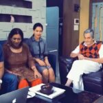 Payal Rohatgi Instagram - Mother’s are next to Bhagwan 🙏 पाकिस्तान ने भारत के artists और singers के साथ काम करने पर माना किया है ban के तहेत तो हम कहना चाहते हैं की हम बहुत शुक्रगुजार हैं क्यूँकि यह करने से भारत का secularism गैंग चुप हो गया। यह #secularism का कीड़ा शायद Mahatma Gandhi जी ने भारत की भलाई के लिए उत्पन्न किया था परंतु यह secularism और nonviolence का ज्ञान हमें अंदर से खोखला बना रहा था। हमने देखा कश्मीर पर आक्रमण भिखारी पाकिस्तान द्वारा १९४७ में ५० क्रोर की भीख लेके, हमने देखाकी Tashkent treaty sign करने के बाद और जीती हुई territorities वापिस करने के बाद भी अगले दिन शास्त्री जी की मौत हो जाती है। हमने देखा कि कैसे १९९७ में RAW का ख़ुफ़िया desk destroy करने के बाद १९९९ में #Kargil war होती है और Manmohan Singh की सरकार के अंदर Aman की Asha गैंग द्वारा ड्रामा करने के बाद भी २६/११ मुंबई attacks होता है। भारत की बॉलीवुड को जो बहुत पहले करना चाहिए था वो आज कर सकती है क्यूँकि पाकिस्तान ने बॉलीवुड को ban कर दिया 😜 सच में हमारी सहानुभूति Secular गैंग के लिए 🙏