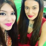 Payal Rohatgi Instagram - कौन कर्मा की बात कर रहा है 😉 Rahul Gandhi 😜 #RahulGandhi कर्मा की बात करता है Modi जी की एक interview tag करके जिसके पिताजी को bomb से उड़ा दिया था और दादी को गोलियों से भून दिया था क्यूँकि उन्होंने इतनी नफ़रत फेलाई थी अपने समय में। यह राहुल गांधी जो #Amethi से भाग कर #Wayanad से दूसरी ticket लेता है क्यूँकि उसको भी पता है की उसने कोई growth & development नहीं किया Amethi के अंदर और वहाँ से हारने वाला है। #Congress के twitter handle ने कोई video share किया heading के साथ की कैसे Bollywood लोगों को vote करने के लिए कह रहा था, साथ में सोच समजकर vote करने को भी कह रहा था। जब हमने video देखा तो उसके character artist थे और #MeToo आरोपी आदमी और एक bald music composer जो मज़ाक़ बना रहा था #PulwamaTerrorAttack का । यह लोग बॉलीवुड में काम करने वाले कुछ junior artist हैं नकी Bollywood के superstar Salman Khan, AmitabhBachchan या Aamir Khan. इस के इलवा कोई ख़बर यह भी सुनी की Naseeruddin Shah, Konkana Sen और ६०० artist लोगों को कह रहे हैं की BJP को vote मत करो क्यूँकि उनको नफ़रत की politics नहीं पसंद तो इन बेवक़ूफ़ को हमने कुछ नफ़रत की incidents बताए यह सरकार के पहले के समय से। परंतु बॉलीवुड काफ़ी अनपड है क्यूँकि बचपन से school जाने के बजाए यह सिर्फ़ नाच गाने में मेहनत करते हैं 🙏 #Repost @ashimasharma_official with @get_repost ・・・ Beautiful @payalrohatgi its so lovely to Design for you #payalrohatgi #strongwoman 🤗 @sangramsingh_wrestler #sangramsingh