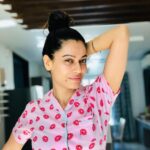 Payal Rohatgi Instagram - Modi because I dont want #Secular India to become #Islamic India. What happened to Kashmir can happen to whole India. Dont become a part of History, Hindus. Get up & vote for a man who respects people of other faith but doesnt forget his motherland & his own dharm. #paayalrohatgi #payalrohatgi