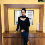 Payal Rohatgi Instagram - Never tell people more than they need to know... अगर #nasseruddinshah को अपने बच्चों के लिए डर लगता है तो उन्होंने #YakubMemon की petition क्यूँ sign की 😜 और #RajdeepSardesai types journalist ने #nasseruddinshah के भाई की interview की तो फिर #IndianMuslim #HamidAnsari जिसको पाकिस्तान से ६ साल बाद रिहाई मिली उनकी माँ की interview क्यूँ नहीं ली 🤪 This is NOT FAIR यह तो आप एक IndianMuslim की बात सुन रहे हो जब picture मैं दो हैं 🙏 #payalrohatgi #paayalrohatgi