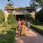 Payal Rohatgi Instagram - #payalrohatgi #mayadevitemple Actions prove louder than words 🙏 @bjp4india has worked towards being secular as Hindustan is #secular at present, all Indian citizens are equal. But @incindia has since #Partition worked towards making Hindustan a #Muslim country by hiding their faith, dividing Hindus (casteism) #paayalrohatgi #mayadevitemple #Lumbini Maya Devi Temple, Lumbini