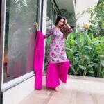 Payal Rohatgi Instagram - The funny thing is when u start feeling happy alone everyone else wants to be with U.... #payalrohatgi