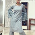 Payal Rohatgi Instagram - My #ReligiousBeliefs may sound #illogical to U. But Your #ReligiousBeliefs also sound #illogical to me. Yet I dont go on to make a #mockery out of it. For me women in #Burqa represent #cagedhumans & 1 Man/Multiple wives, degrading but then its not MY battle to fight about for.. #payalrohatgi #loveandalliscoming #paayalrohatgi #jaishreeram
