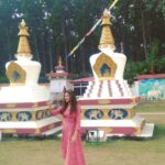 Payal Rohatgi Instagram - Do not forget to send your love into the earth, into the sky, into the water..... #paayalrohatgi on her #tibetanbuddhatemple #bollywoodactress #bollywood ##incredibleIndia #misstourismworld #indianwear #India #dehradun #dehradundiaries #instalike #instagram #inspirationalquotes #yogalove Buddha Temple, Tibet Colony Dehradun