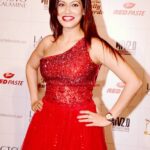 Payal Rohatgi Instagram - I respect a person, who respects me even when I am not there.... #paayalrohatgi at various #redcarpets of #IndianAwards over the last few years. Nevertheless she looks better with time #majorthrowback #actresslife #actress #appearance #instagramhub #photos #flashback #artist #bollywood #hollywood #pic #celebrityfashion #celebritystyle #styleblogger #indiansports #payalrohatgi 😘😍 Bollywood Film Industry