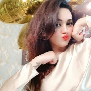 Ragini Nandwani Instagram - Baby ka hai birthday bash!

#ragininandwani #birthday #birthdaygirl #virgo #friyay #celebration #party #happy #beautiful #pretty #prettygirls #cute #indianactress #tvactress #movies #bollywood #selfie #smile #hollywood #fashion