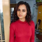 Ramya Pandian Instagram - MUA @priyadharshini.makeupartist Hair stylist @mani_hairstylist #CookWithComali @vijaytelevision