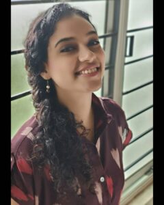 Rupa Manjari Instagram - Chin up princess or the crown slips 👸🌸🦋🧚‍♀️🌞🌈💗🌠🌌

PC: @stoker_by_madhi 

#sillouette #sillouettephotography #sunset_captures #sunset #dusk #mondayvibes #mondayvibes #mondaymood #monday #instapicture #instagram #instagirl #instamonday #instagramers #instadaily #instadailypic #instadailyphoto #instadailypost #insta #instagirls💋