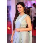 Sadha Instagram - On the red carpet for #gaanamirchimusicawards last night! 😀😀😀 Gorgeous Saree gown by @archithanarayanamofficial 😍 Styled by @impriyankasahajananda #actorslife #event #awardsnight #southindianactress #tollywood #kollywood