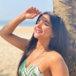 Sakshi Agarwal Instagram - Turn your face towards the sun and shadows will fall behind you❤️ . #cycling #cyclinglife #bicycleride #goa #freshair #greenery #floraldesign #coords #sun #holidays #goodvibes The Leela Goa