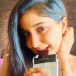 Sakshi Agarwal Instagram - Come , Lets fall in Love🤎🍫 . #chocolate #foryou #love #darkchocolate #chocolicious #stayhome #staysafe #quarantine