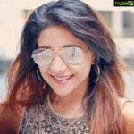 Sakshi Agarwal Instagram - Smile, And let the world wonder why🌟🌟
