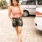 Sakshi Agarwal Instagram - Take a deep breath,‬ ‪Pick yourself up, dust yourself off and start all over again🌟🌟 Good morning #newweek #NewBeginnings #freshstart #PositiveVibesOnly