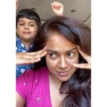 Sameera Reddy Instagram – Monday Me Time?!😳not happening🤣#messymama #mykids #momlife #welcome #home #lockdown #madness 🤷🏻‍♀️#mondaymotivation #smile #weareinthistogether 🎈
