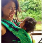 Sameera Reddy Instagram – This Janmashtami let’s all keep our children close and cozy and celebrate the divine Krishna and his love with our families. Love light and positive energy! HAPPY Janmashtami! 🙏🏼 Nyra snug in her Kiro Basic Soul ❤️. @soulslings_india #babywearing #happymama #happybaby #babycarrier #baby #momlife #motherhood #positivevibes #keepingitreal ❤️ Goa