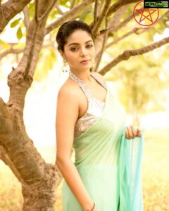 Sanam Shetty Instagram - Epdi irukenga ellarum? ❤️

I'm back✨

Photography @rahuldev1177 
Wardrobe @fashionloungechennai
Stylist @monasehulshah 
Mua
@fashion_love_pout @agenerous_glam_
@makeovers_by_ranjitha @promakeup_bridal_studio 
Shoot location @greenmeadowsecr 

#weekendvibes✨ #monsoonfeels☔ #shootdiaries🎥 #fashionphotography #rahuldev1177 #monasehulshah #promakeup #sanam #sanamshettyofficial #reelsindia #indianmodels #southindianactress #kollywood #tamilactress #tamilcinema #beachfeels🌴🐚☀️ #greenmeadows #madrasfashion