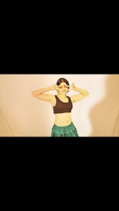 Sanchita Shetty Instagram - In between shoots 💃💃

#instagram #instagramreels #sanchita #sanchitashetty #spreadlovepositivity ❤️