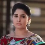 Sandra Amy Instagram - Kalpana vs malliga... Best scene 😂😂😂😜😜😜