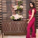 Sanjjanaa Instagram - Have you all ever shopped on the #shein app ???? Join the #sheingals now , hear is a new coupon code for all my followers , 2Sanjjanaa200 , It's a extra ₹200 off orders over ₹2000,the validation date is from 1st May 2019 to to 30.july.2019 . Log into @sheinofficial now & shop & enjoy the discounts . Coupon also valid for #men to shop @sheinmen_in , 💝💝💝 Photography by - @harshasprocreation . Mumbai, Maharashtra