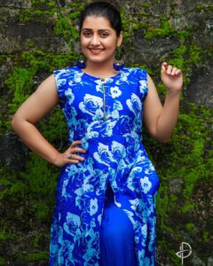 Sarayu Mohan Instagram - Bluetified!
sudden shoots and satisfying results... That's a surprising combo!
Thank u so much @jilappi 
U were too cool... ♥️