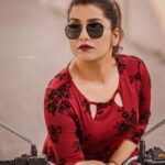 Sarayu Mohan Instagram - When in doubt wear red!!!#red series# Mua:@meera_makeup_artist Click:@aneesh_traveller Thanks to @meeramax_academy