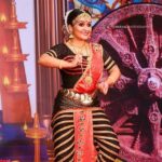 Sarayu Mohan Instagram - World dance day❤