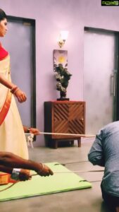 Shanthanu Bhagyaraj Instagram - #murungakkaichips from December 10th 💛
Just a Jolly “Pozhudhupoku” film🤪 intellectual minds pls keep this as 2nd priority 😅🤣 Come with zero expectations and you will forget your stress 😊