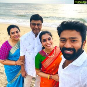Shanthanu Bhagyaraj Instagram - Happy 37th Anniversary 😍💥 Wishing you both many more beautiful, healthy and happy years together 🤗💛 

@kbrs_.show @poornimabhagyaraj @kikivijay11