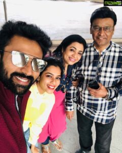 Shanthanu Bhagyaraj Instagram - இனிய பிறந்தநாள் வாழ்த்துக்கள் அப்பா 💛