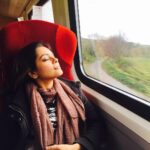 Shanthanu Bhagyaraj Instagram - My wife @kikivijay11 jus got SunKissed 😂😂😂😂 she's been longing for the sun to come out and the weathers pretty stubborn sticking to 5degrees at Edinburgh UK 🇬🇧😂😂😂