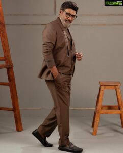 Shanthanu Bhagyaraj Instagram - இது நம்ம ஆளு 🤎
@kbrs_.show 

Organize,concept & styling @njsatz 

📸 @prachuprashanth 

Outfit @sathyanjfashionhouse 
Studio @njstudios_7159 

Art #saravanan 
Makeup #kumar 
Hairstyling @babu4love 
Cinematography - Editing - VFx - Color Grading @eshofficialpage 
Media partner @sathyanj_youtubechannel 
@onlynikil
