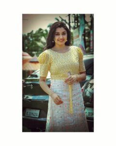 Sija Rose Instagram - (Yellow* white)🎨
.
There is always sunshine after darkness
.
True it's true!
.
Thank you @rithuclothing for this crop top dress
.
📷@sinat_savier 
.
ROY filming #ROY #roymovie #roymalayalammovie 
#rithuclothing #yellowdress #yellowwhite #combo #dress #croptop #whitedress