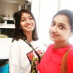 Sija Rose Instagram - An eventful day meeting amazing and talented people. . Thank you @mycopiepage and @artstop.affaa for this fluid resin workshop. . Few clicks from the day, and hello again workshop buddy @nikhita_aa French Toast