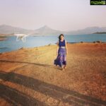 Sneha Ullal Instagram - So this is a #drone and this flies really high to give you all those amazing birds eye view shots you see in so many films.I composed this shot for my iphone just to show you all this cool techi stuff 💕🎥#dronestagram