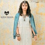 Sri Divya Instagram - Always like to try new things ! Had fun shooting for @mspinkpantherjewel 😊love these #oxidisedjewellery PC by @prachuprashanth 😊
