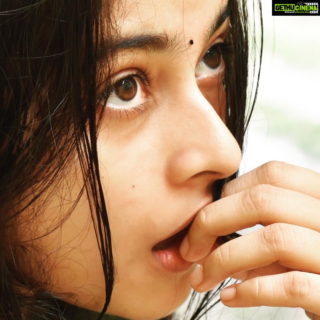1080px x 1079px - Actress Sri Divya HD Photos and Wallpapers July 2021 - Gethu Cinema