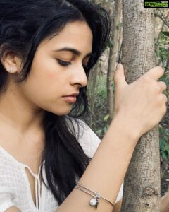Sri Divya Instagram - Love her but leave her wild !
#motherearth ❤️ 
📷 @sri_ramya555