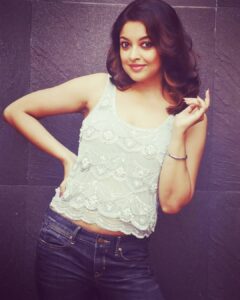 Tanushree Dutta Thumbnail - 18K Likes - Most Liked Instagram Photos