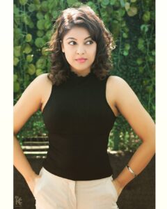 Tanushree Dutta Instagram - So what up?? I'm dressed for business..me boss lady!