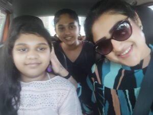 Vanitha Vijayakumar Instagram - Shopping..gals day out