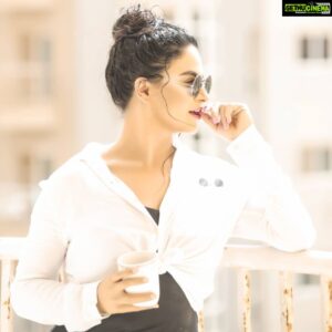 Veena Malik Instagram - #wednesdayvibes #chillout #💕💕💕💕💕💕💕💕💕💕💕💕💕💕💕💕💕💕❤❤❤❤💕💕💕💕💕💕 #beautifulday #lovingday