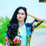 Veena Malik Instagram - #beautifulday #👗👗👗👠👖👔👕🌹🌹🌹🌹🌹🌹🌹🌹🌹🌹 #beautiful_world #💎💎💎💎 #💦💨☔️️⛈🌧💥💧 #lovesummertime