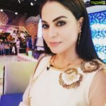 Veena Malik Instagram - #celebritieslounge #AajTv #chitchat #greatconversation ☺️☺️