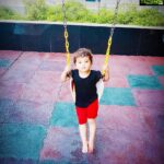 Veena Malik Instagram - #mashallah #AmalKhan #cutedaughter #princess @iamalasadkhan #cutiepie #swingingdarling #lovely #allahblessher #ameen @asadbashirr @iabramkhan #hoildays #ramadankareem #homesweethome #dubai❤️ 🇦🇪👨‍👩‍👧‍👦❤💋😁😍 Dubai, United Arab Emirates