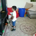 Veena Malik Instagram - Some one is just way tooo Busyyyy.... Watching toons...😍😍😍😍 #myboy #mydarling #cutiepie #AbramKhan @iabramkhan