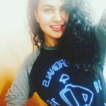 Veena Malik Instagram - #blessedwithkurls #VeenaMalik #curlsforthegirls