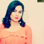 Veena Malik Instagram - "There have always been lines separating us from the rest" #VeenaMalik #eternitycode 📷🙌 @mateenshahphotography @tahseenkhanoffical #💅❤👄👍