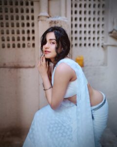 Adah Sharma Instagram - This Holi reveal your true colours🤫 SWIPE to see mine 😜 . . . . P.S. On other days make sure you hide your true colours Let me know in the comments if you want a 'How to Hide your True Colours' Tutorial #100YearsOfAdahSharma #adahsharma #Holi #happyholi